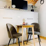 Unique Perfect For Couples, Old Podgorze Apartament