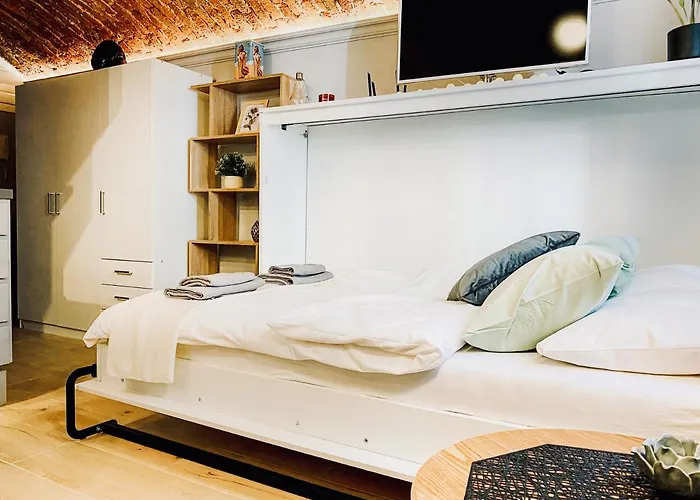 Unique Perfect For Couples, Old Podgorze Apartment Krakow